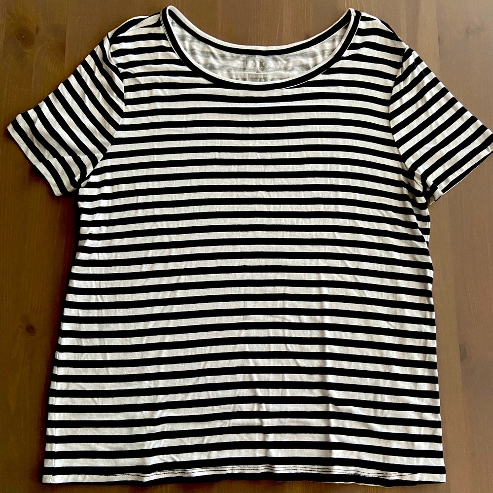 BONGO White & Black Stripe Top